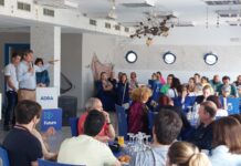 Manuel Cortés expone sus propuestas en materia educativa, cultural y deportiva Reunion sectorial cultura deporte y educacion PP Adra